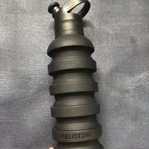 Peloton gift set collapsible water bottle